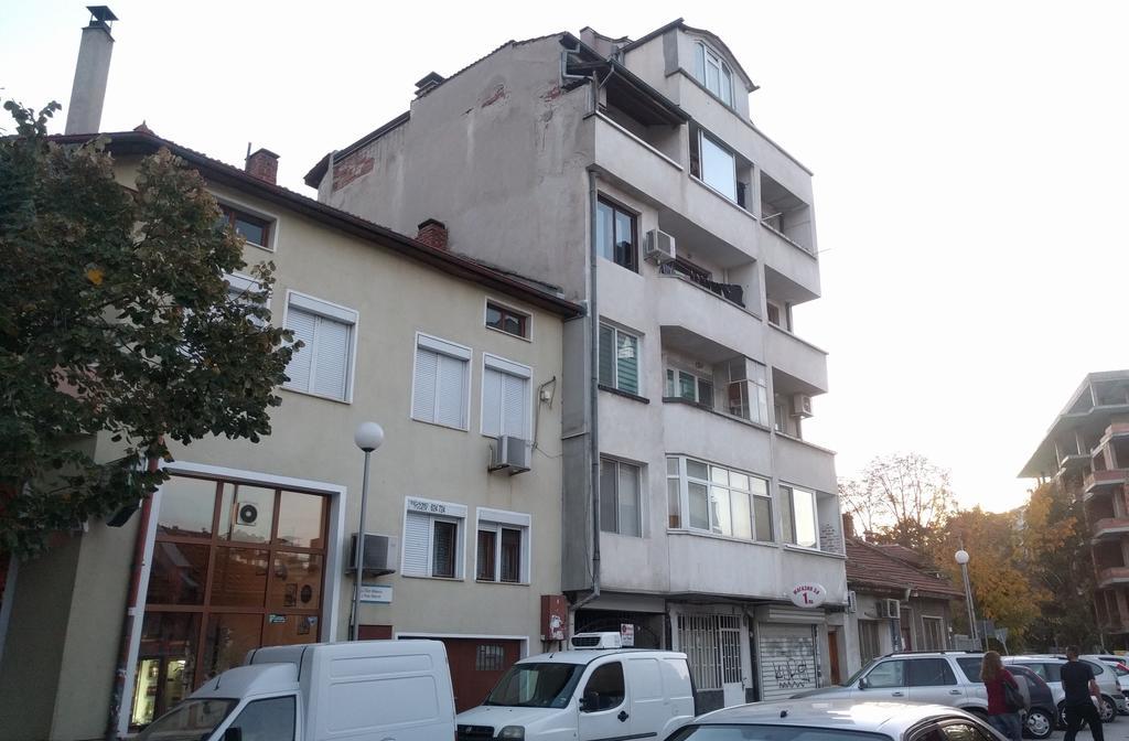 Modern Flat Near Downtown Plovdiv Apartment ภายนอก รูปภาพ